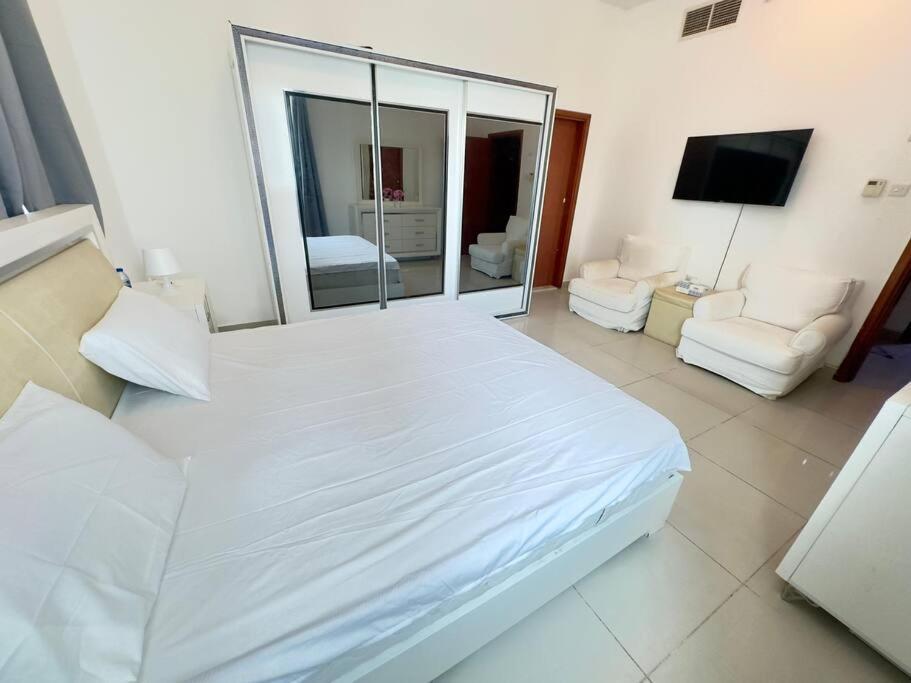 2 Bedroom With 4 King Size Beds Dubai Esterno foto